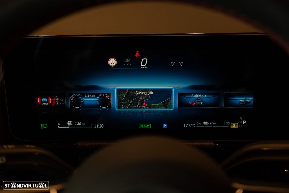 Mercedes-Benz GLA 250 e AMG Line - 25