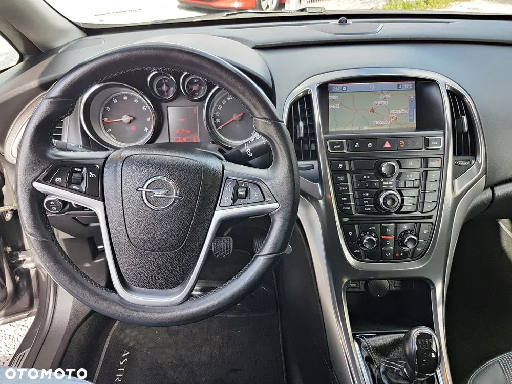 Opel Astra 1.4 Turbo Cosmo - 16
