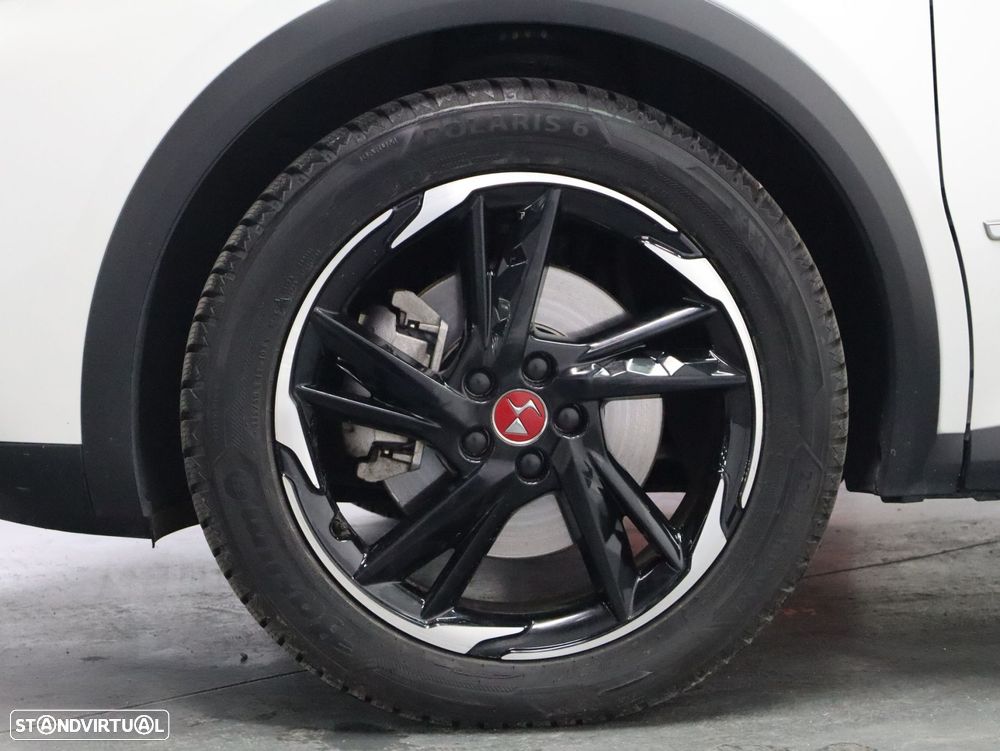 DS DS7 Crossback E-Tense Performance Line EAT8 - 28