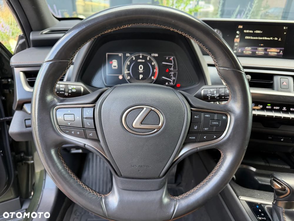 Lexus UX 200 GPF Business 2WD - 24