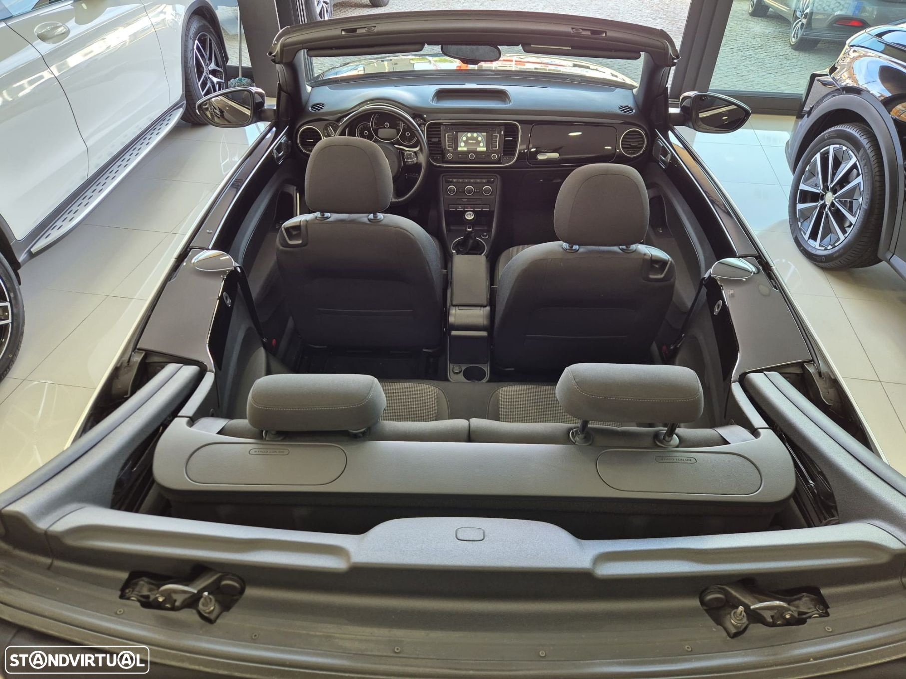 VW New Beetle Cabriolet The 1.2 TSI BlueMotion Exclusive Design - 15