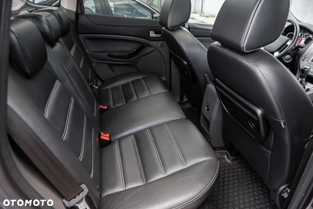 Ford Kuga 2.0 TDCi 4WD Titanium Plus - 22