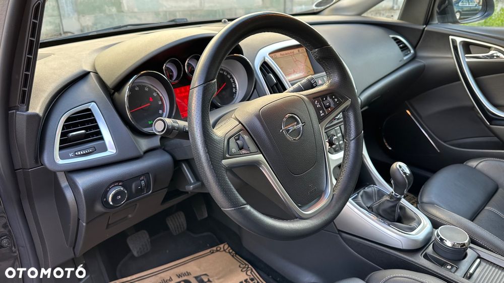 Opel Astra 1.4 Turbo Cosmo - 21