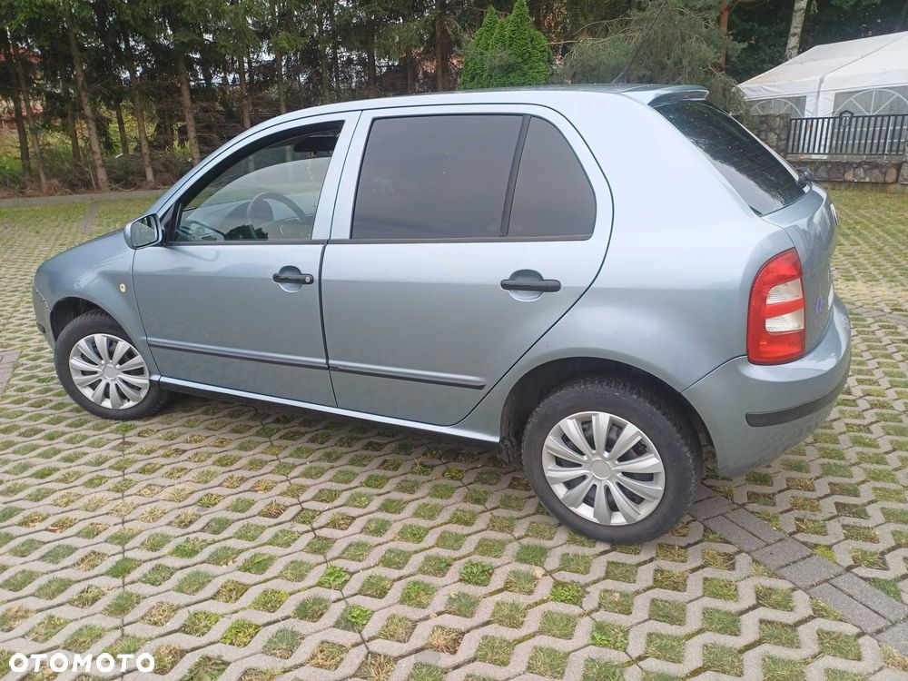 Skoda Fabia - 4