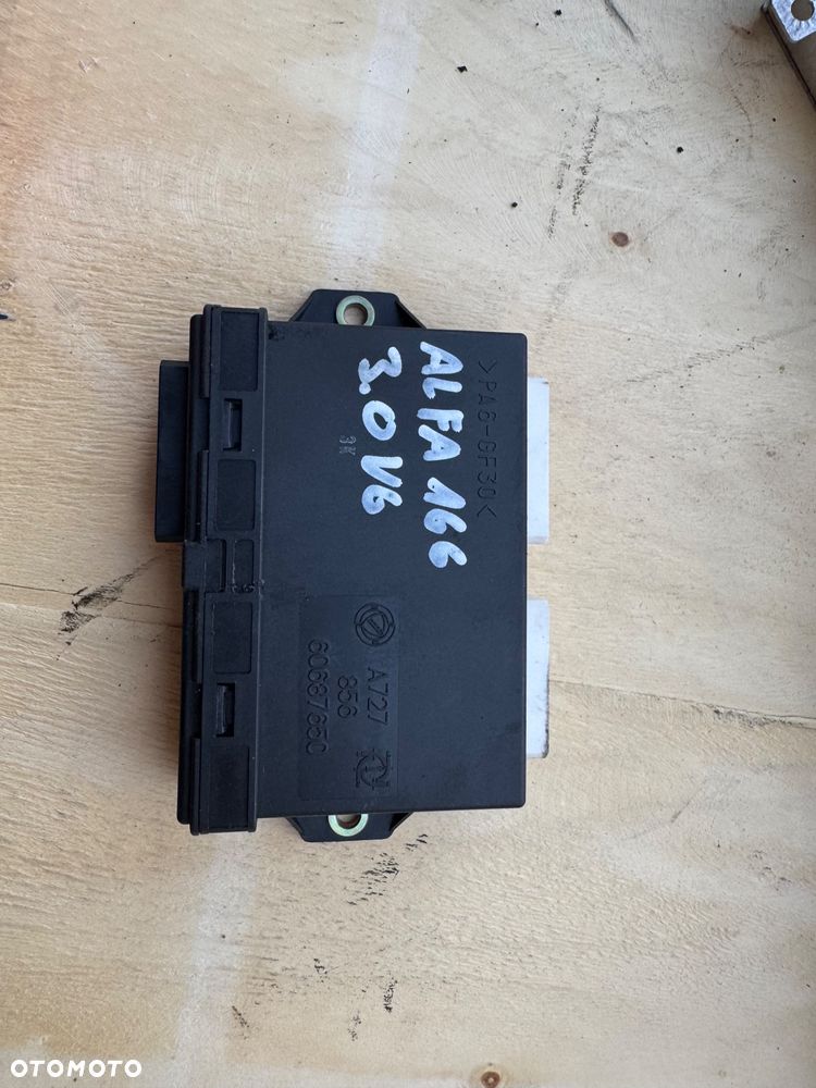 MODUŁ STEROWNIK KOMFORTU ALFA ROMEO 166 3.0 V6    60687650