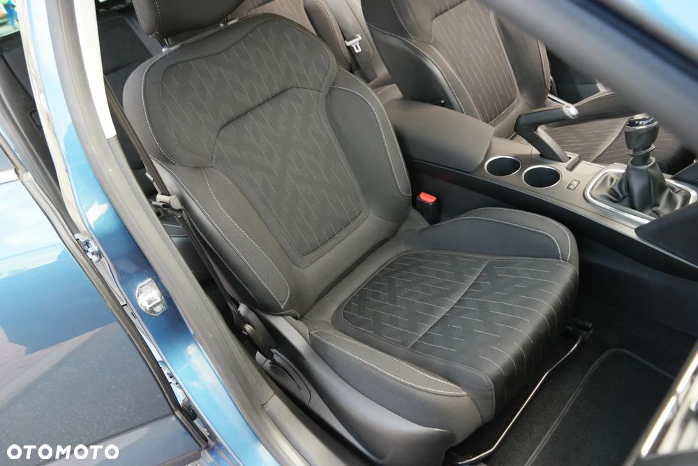Renault Megane 1.2 Energy TCe Limited 2018 - 26