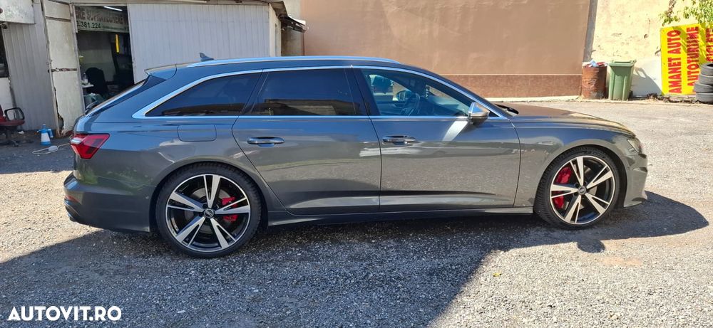 Audi S6 Avant - 12