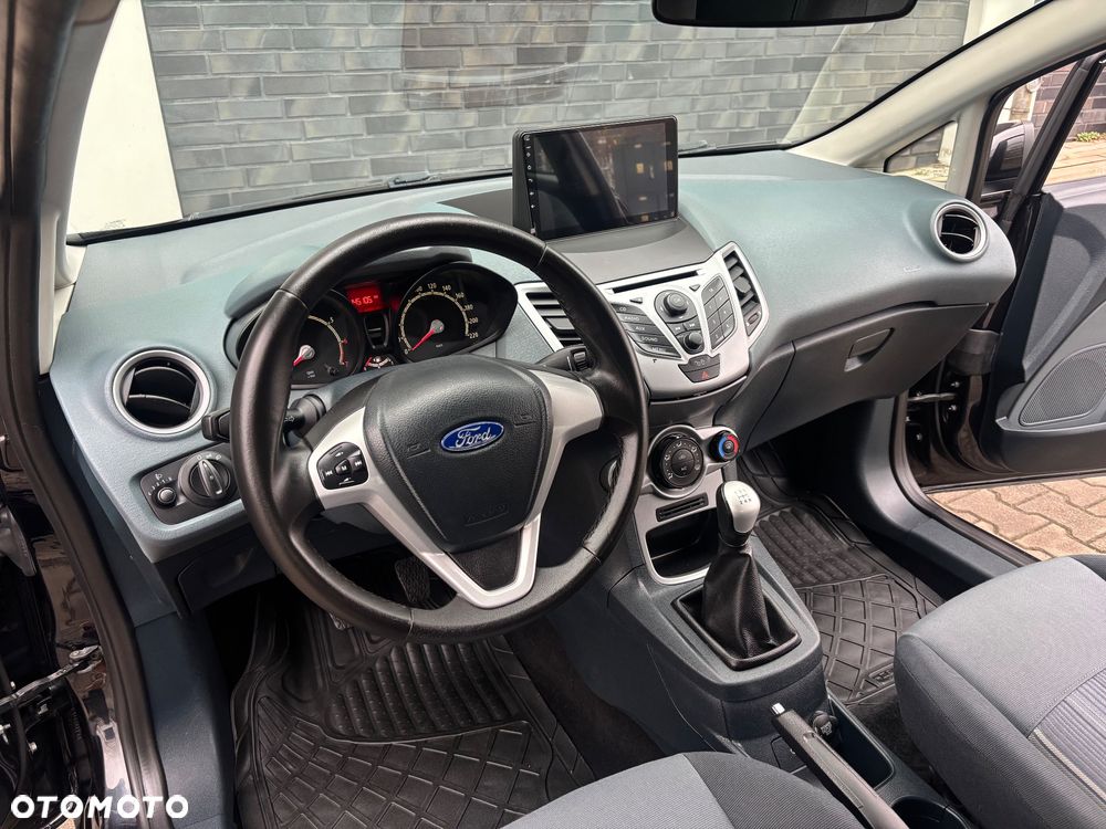 Ford Fiesta - 5