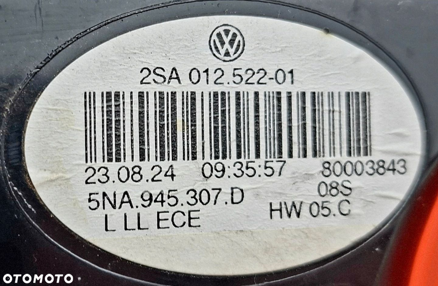 VW Volkswagen Tiguan II Lampa Tylna Lewa w klapę 5NA945307D - 3