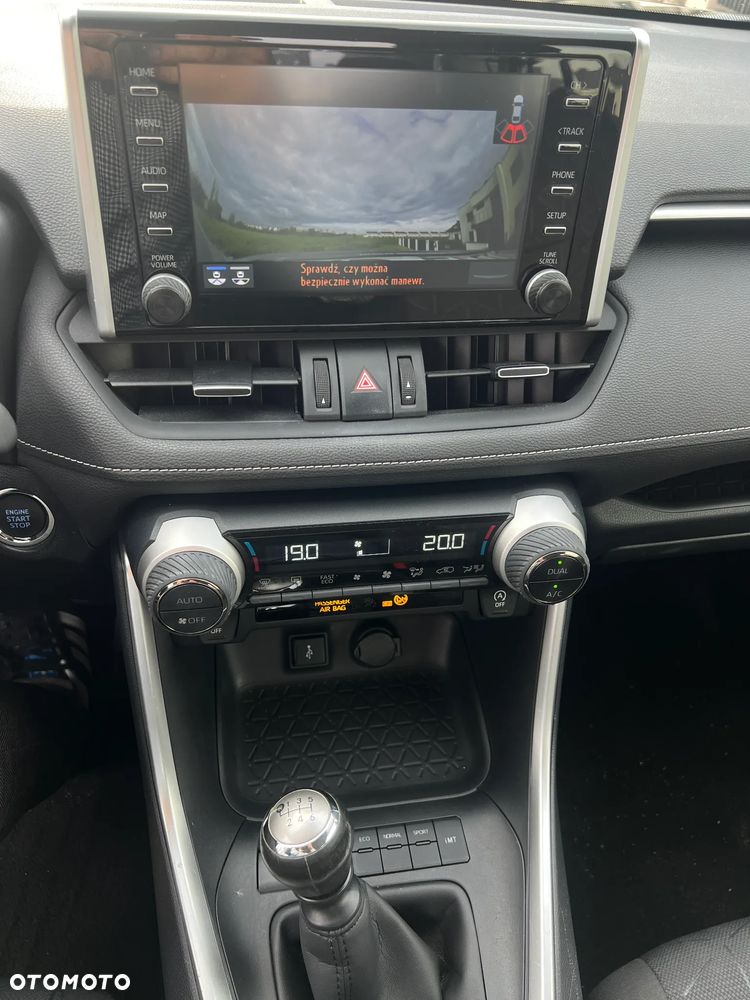 Toyota RAV4 2.0 Active 4x2 - 28