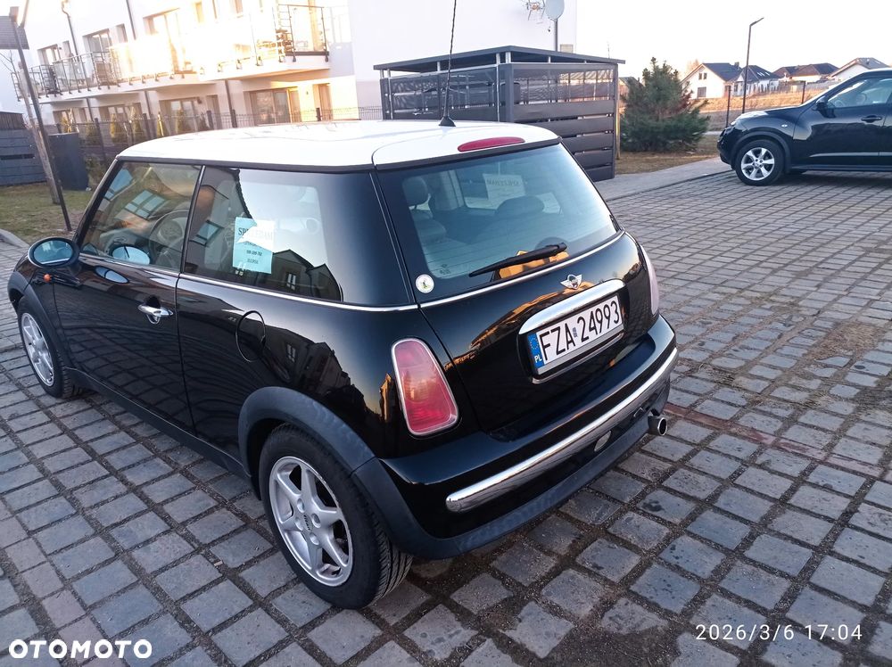 MINI Cooper Standard - 13