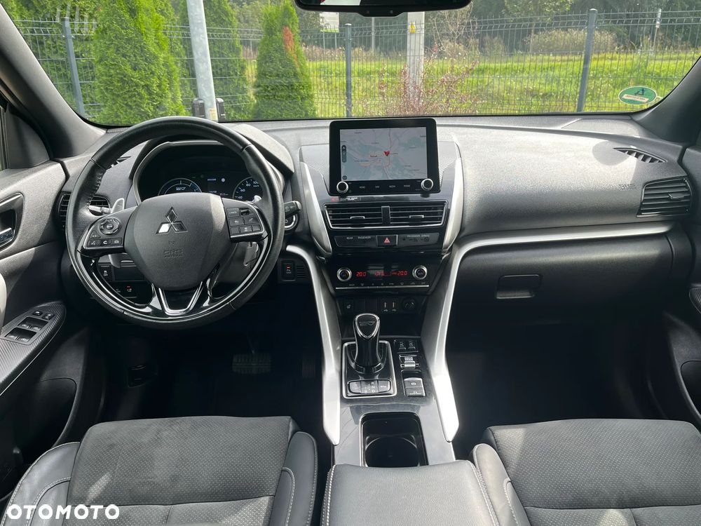 Mitsubishi Eclipse Cross Plug-In Hybrid 4WD Plus Select - 28