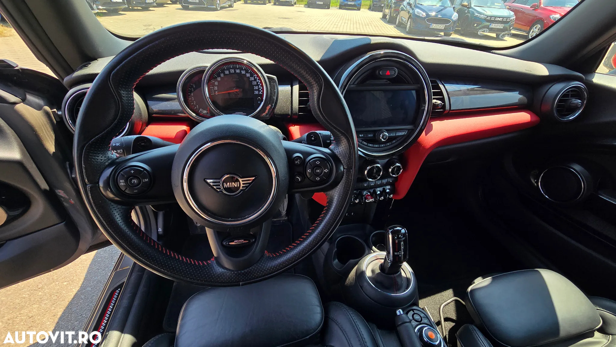 Mini John Cooper Works - 8