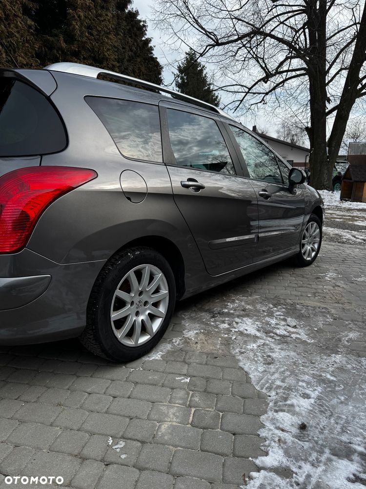 Peugeot 308 - 4