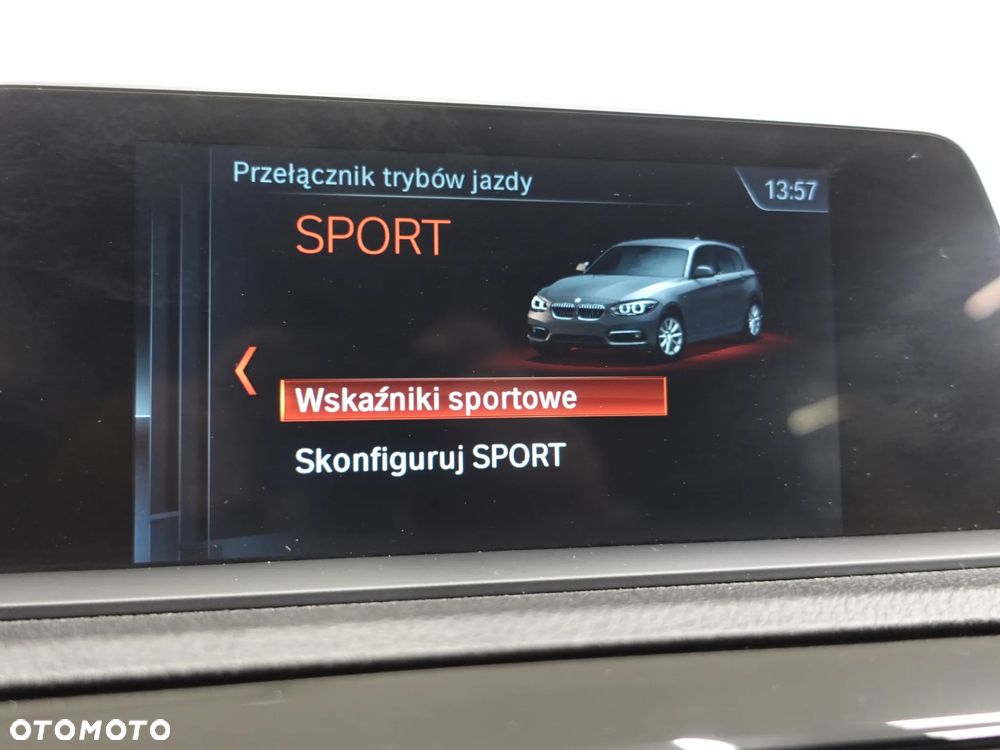 BMW Seria 1 118d xDrive Edition Metropolitan - 32