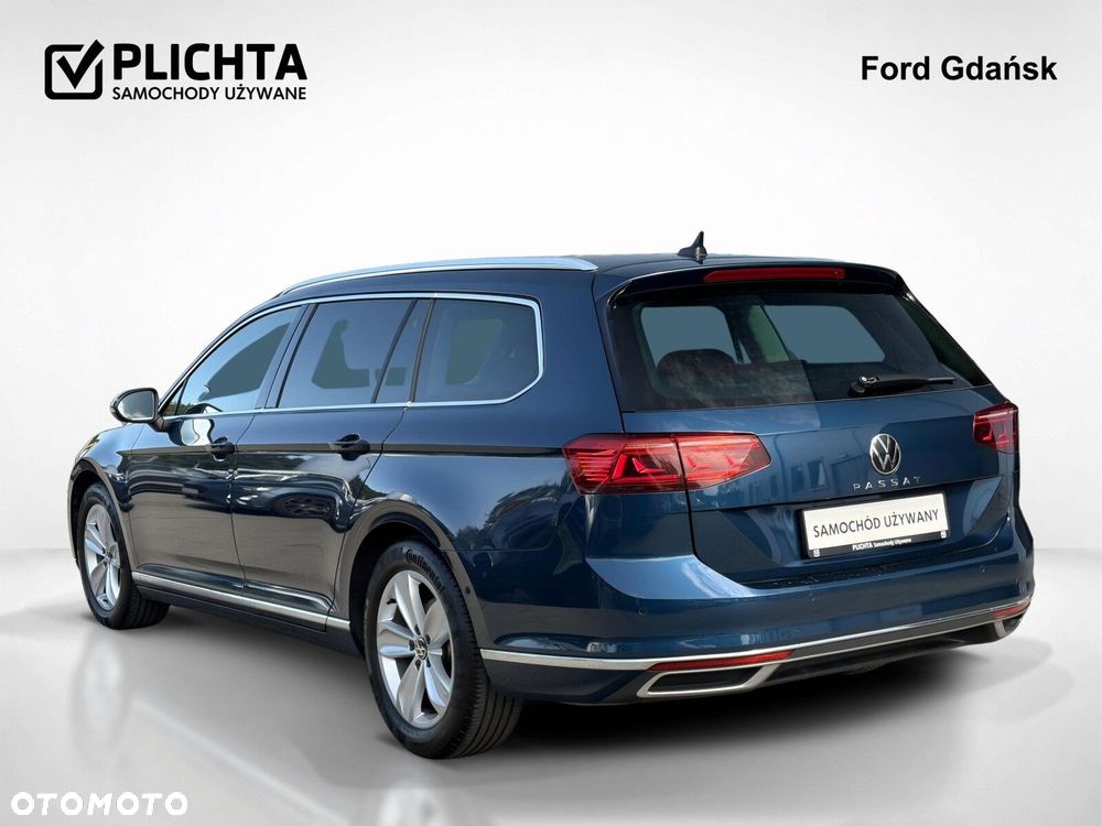 Volkswagen Passat Variant - 4