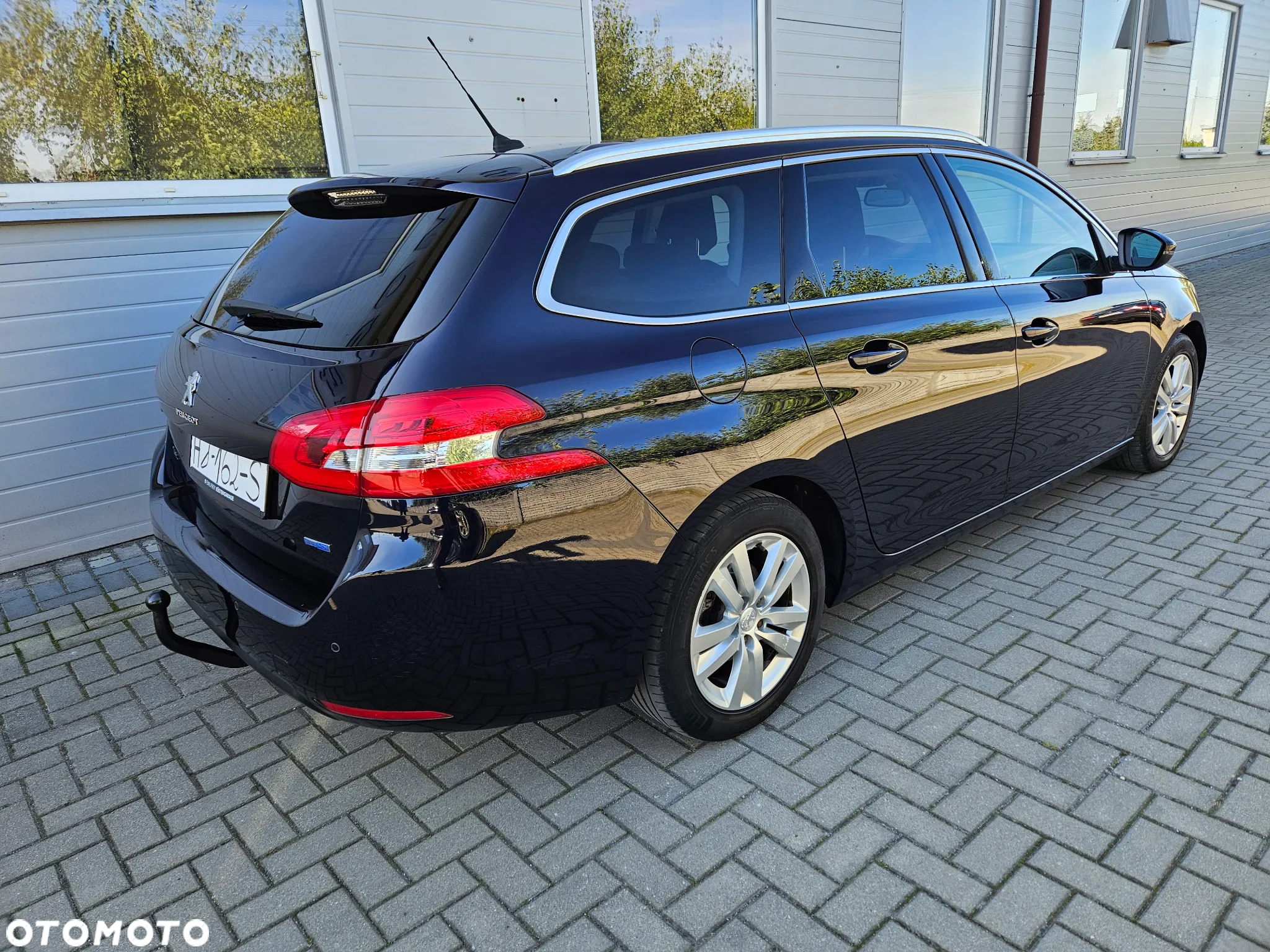Peugeot 308 SW 1.6 BlueHDi Business Line S&S - 28