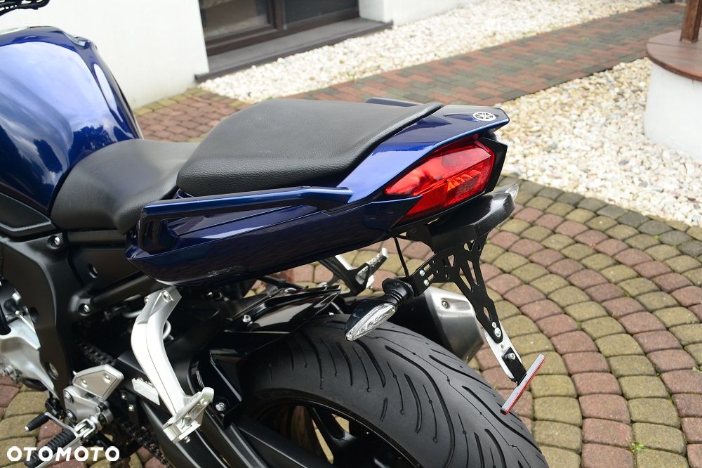 Yamaha FZ - 32