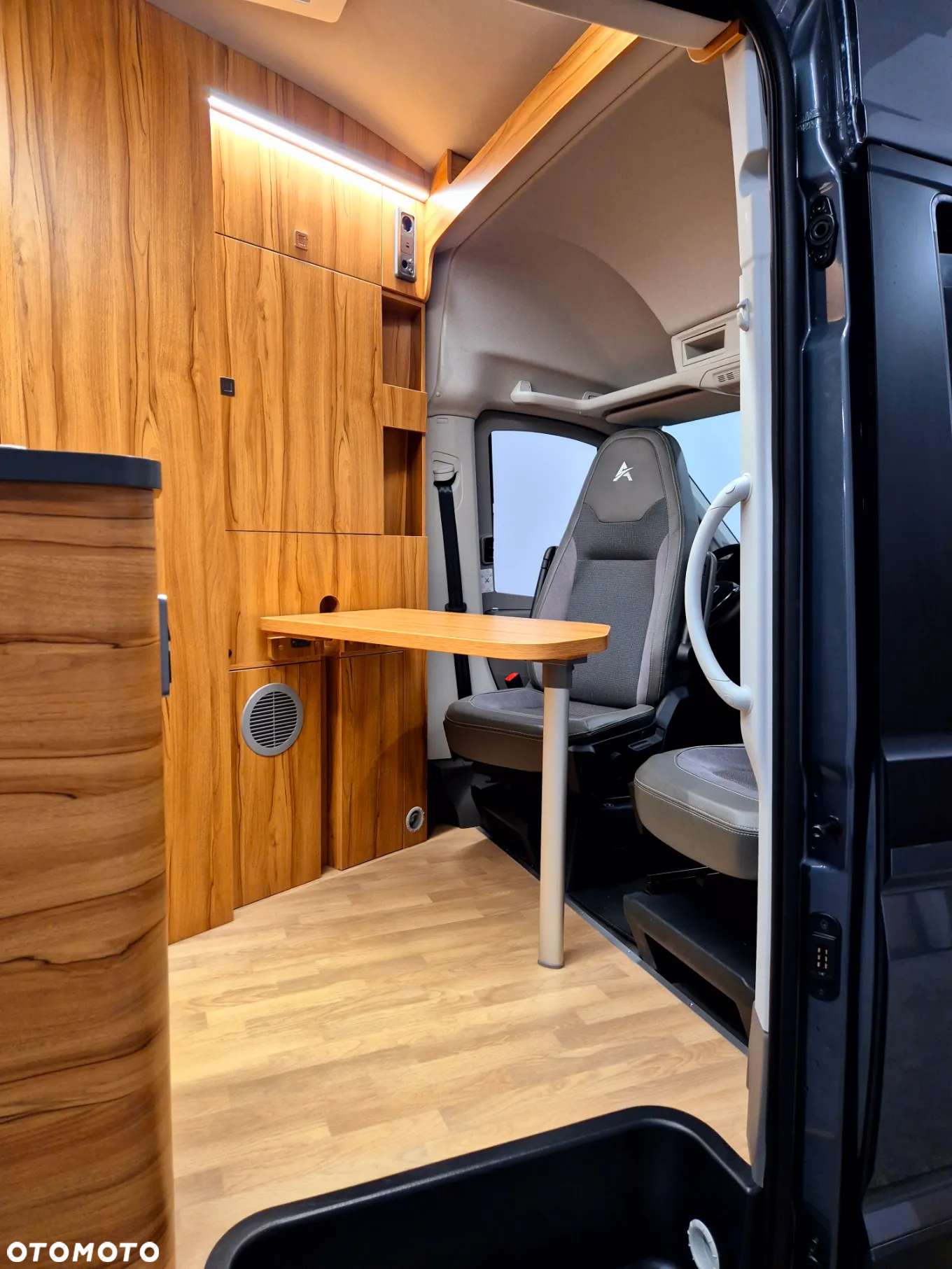 Affinity M TWO - 3