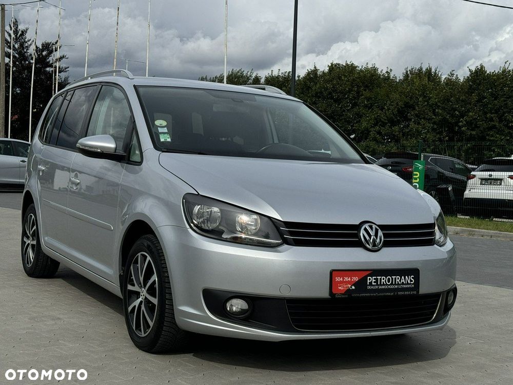 Volkswagen Touran - 14