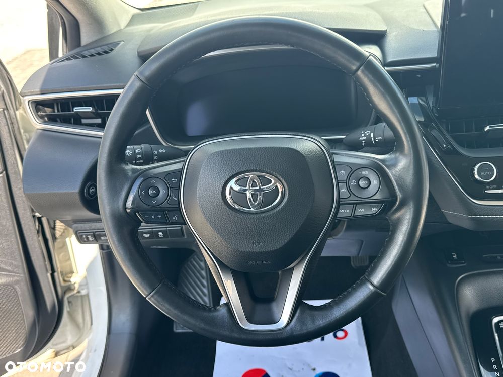 Toyota Corolla 1.8 Hybrid Comfort - 23