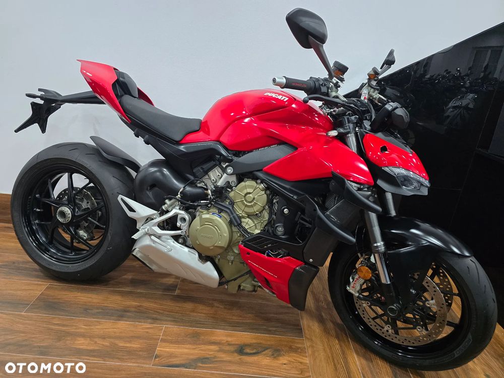 Ducati Streetfighter V4 - 10
