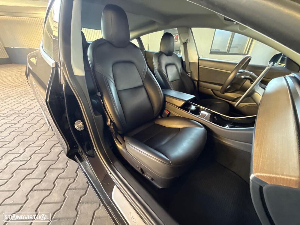 Tesla Model 3 Standard Range Plus RWD - 25