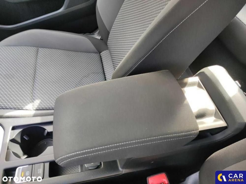 Volkswagen Passat - 19