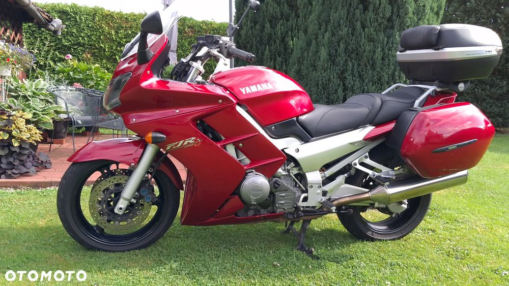 Yamaha FJR - 17
