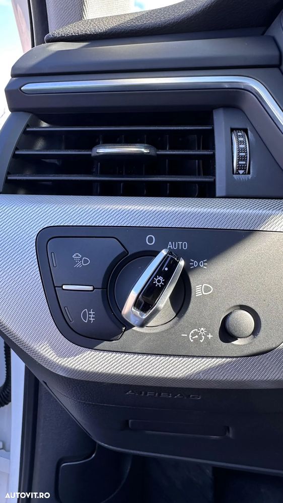 Audi A4 2.0 TFSI S tronic quattro - 14