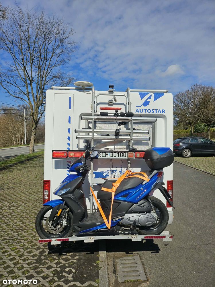 Mercedes-Benz Sprinter - 5