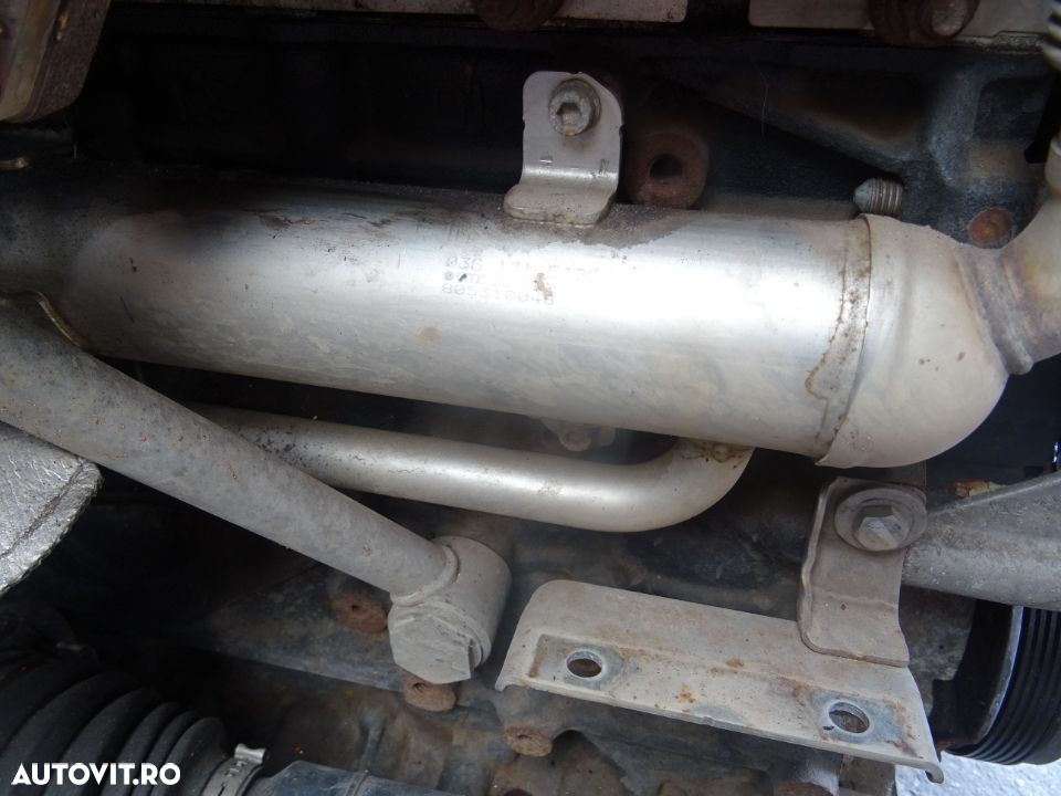 Vand Racitor Gaze Volkswagen Caddy 1.9 TDI 105CP din 2008 BLS    cod: 03G131512S - 1