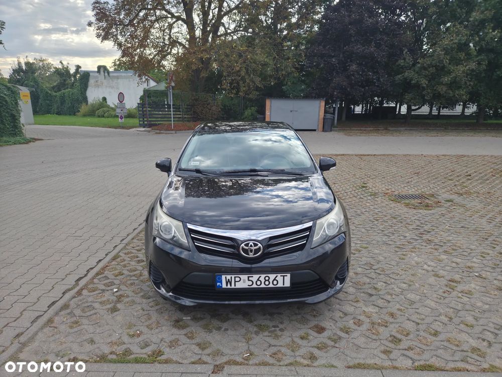Toyota Avensis 2.0 D-4D Active - 3