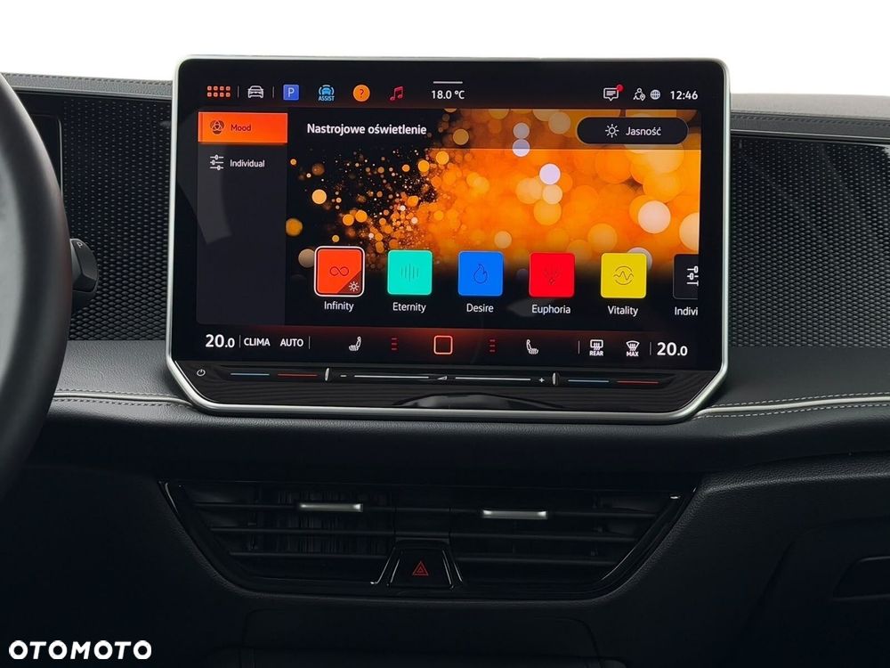 Volkswagen Passat - 41
