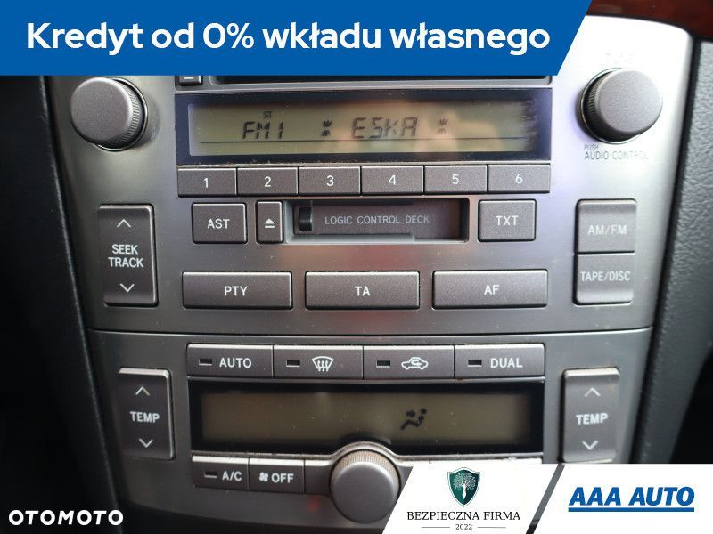Toyota Avensis - 14