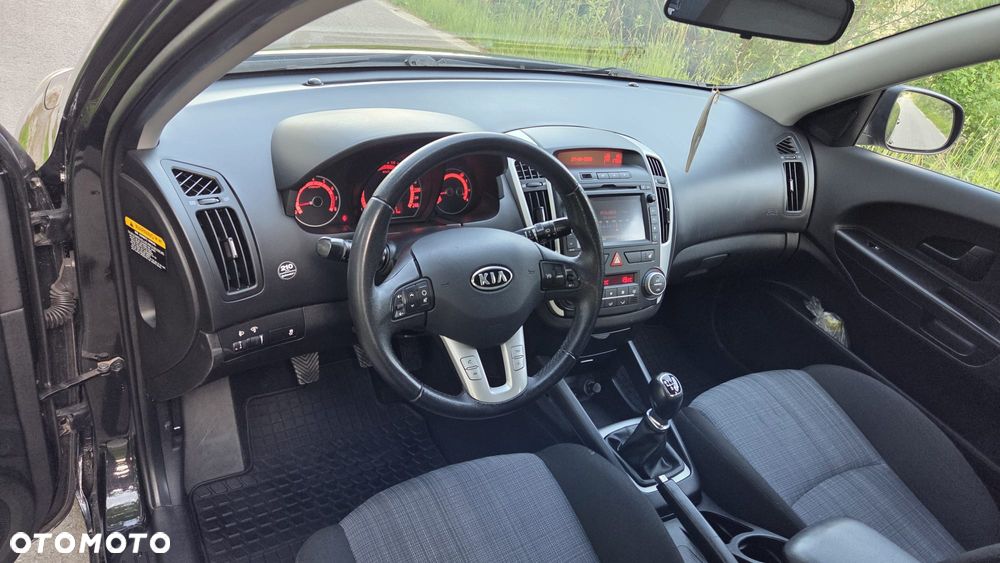 Kia Ceed 1.6 XL - 6
