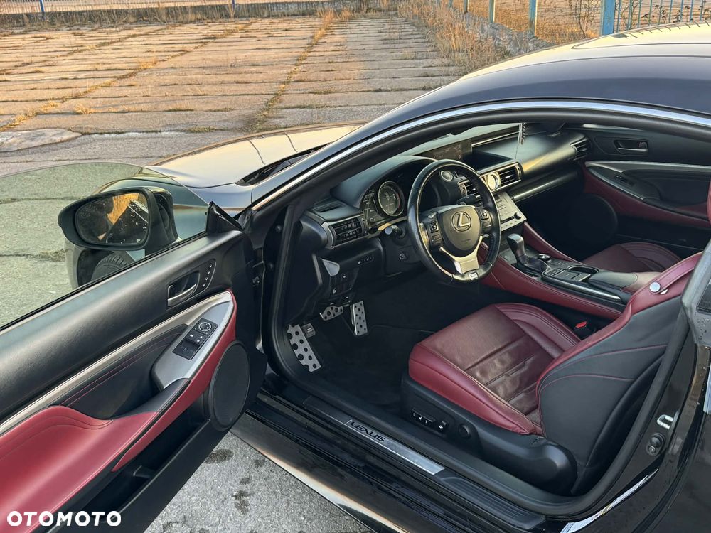 Lexus RC - 14