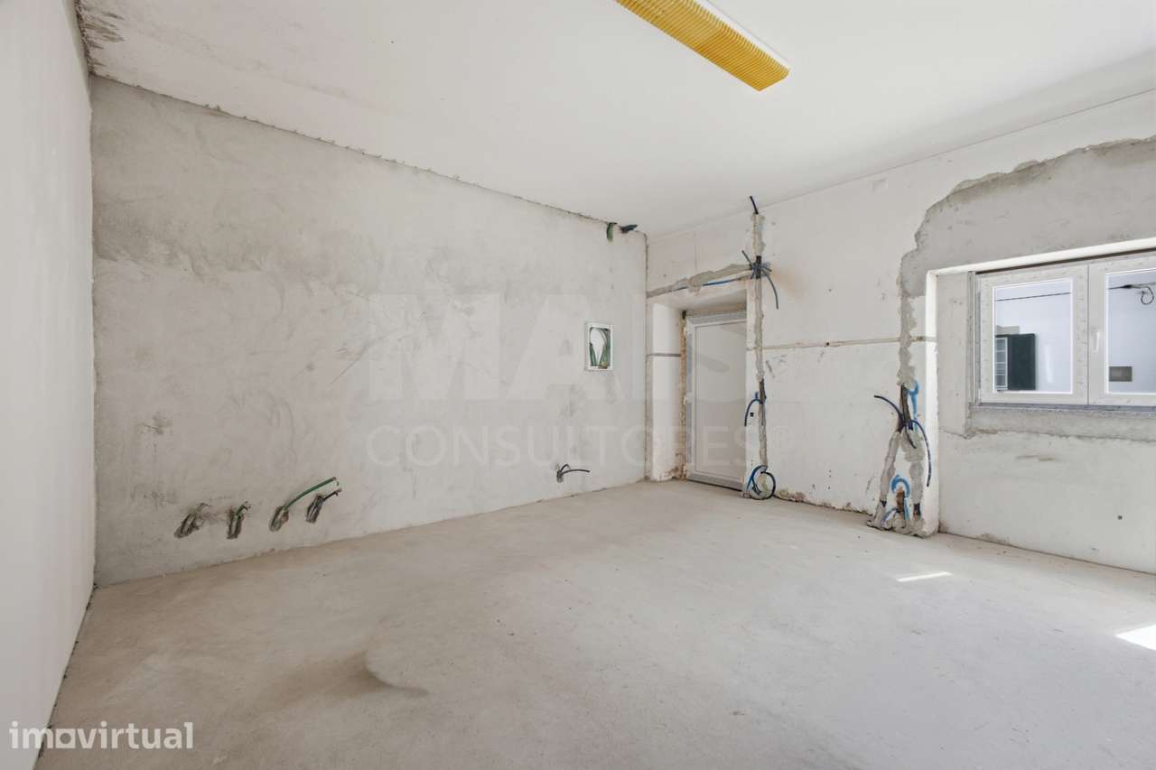 Apartamento T2 novo com quintal e estacionamento - Grande imagem: 5/22