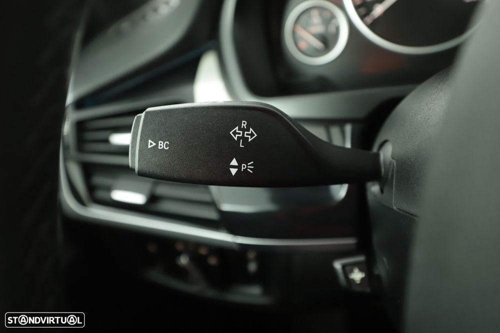 BMW X5 25 d sDrive Comfort 7L - 17