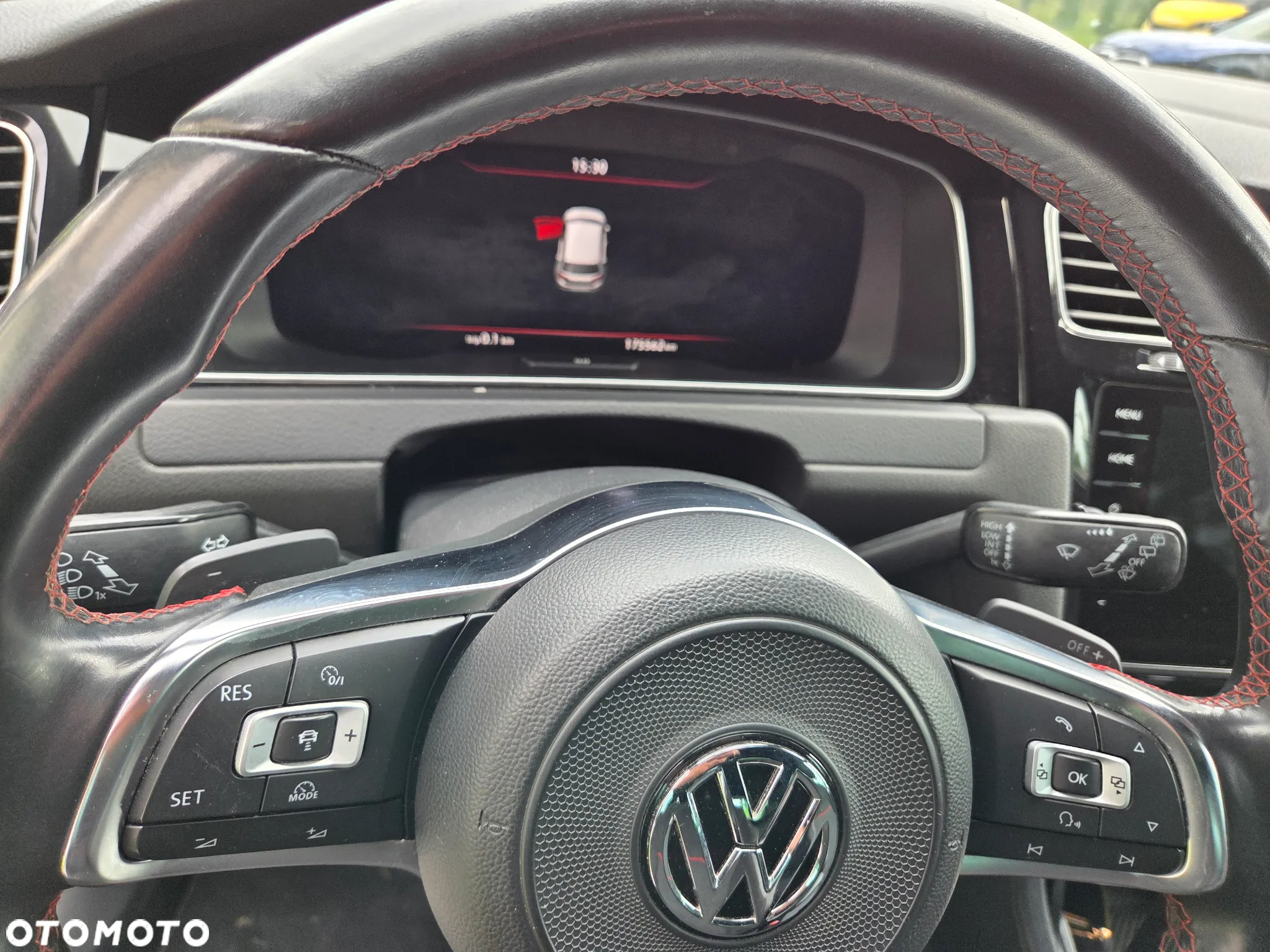 Volkswagen Golf VIII 2.0 TSI GTI DSG - 17