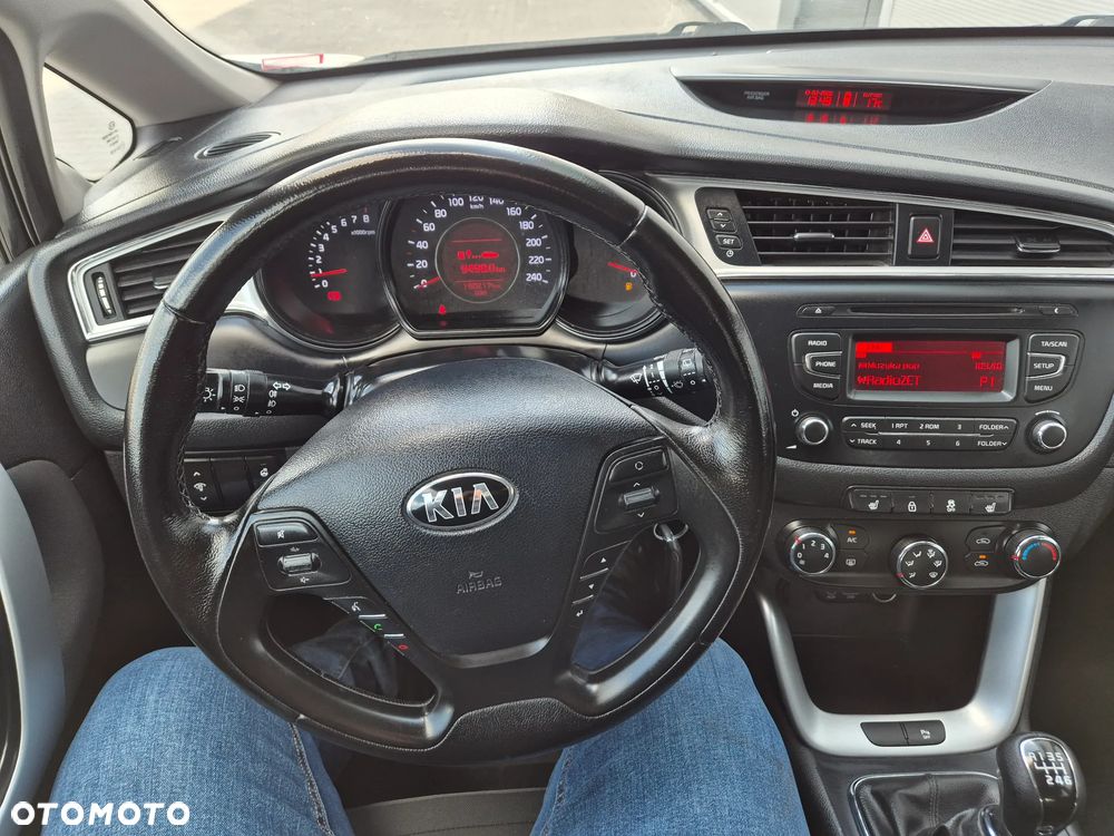 Kia Ceed 1.4 L - 15