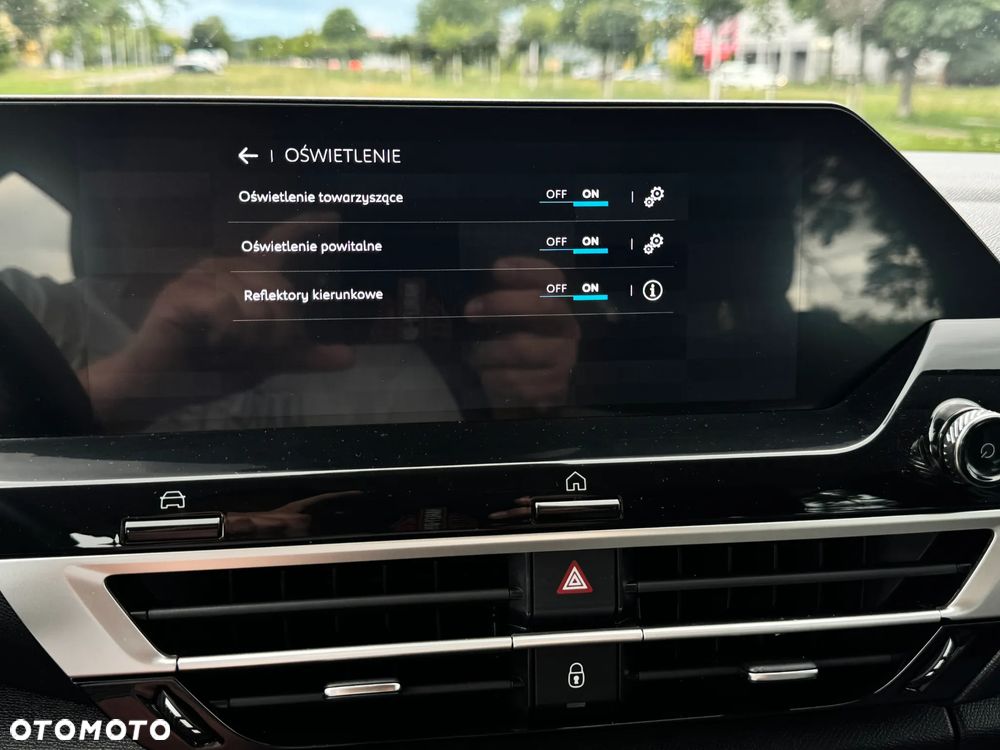 Citroën C4 PureTech 130 Stop&Start SHINE - 14