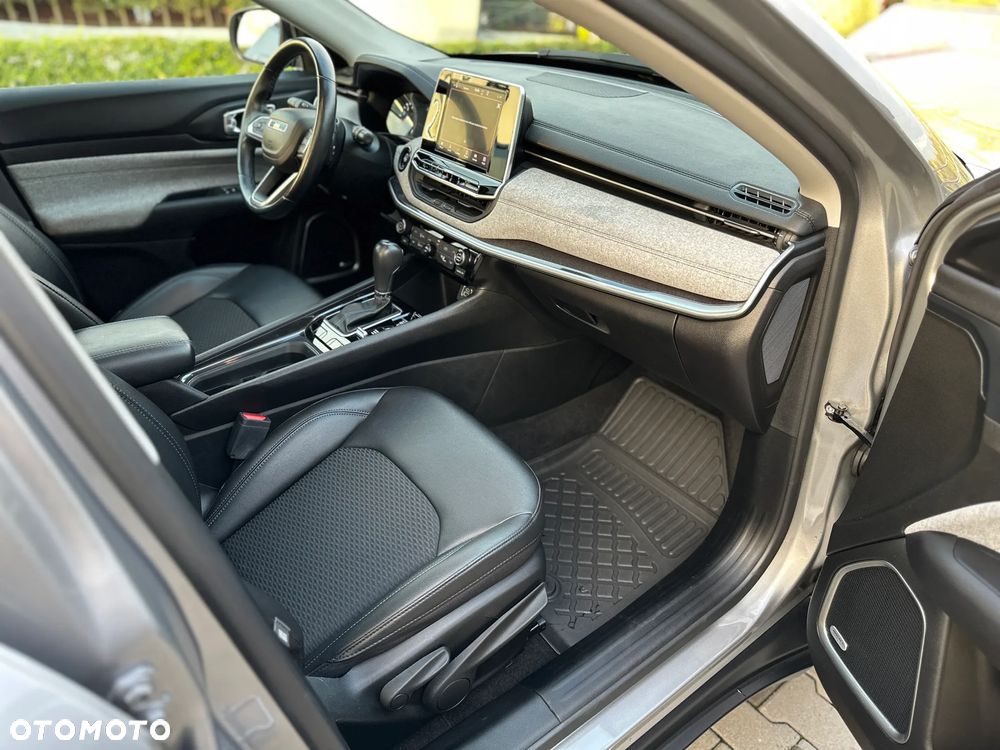Jeep Compass - 14