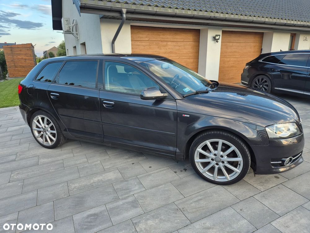 Audi A3 Sportback 2.0 TDI DPF Attraction - 4