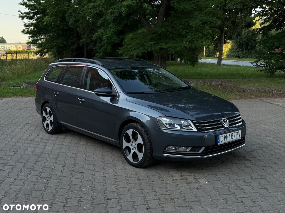 Volkswagen Passat 2.0 TDI Comfortline - 4