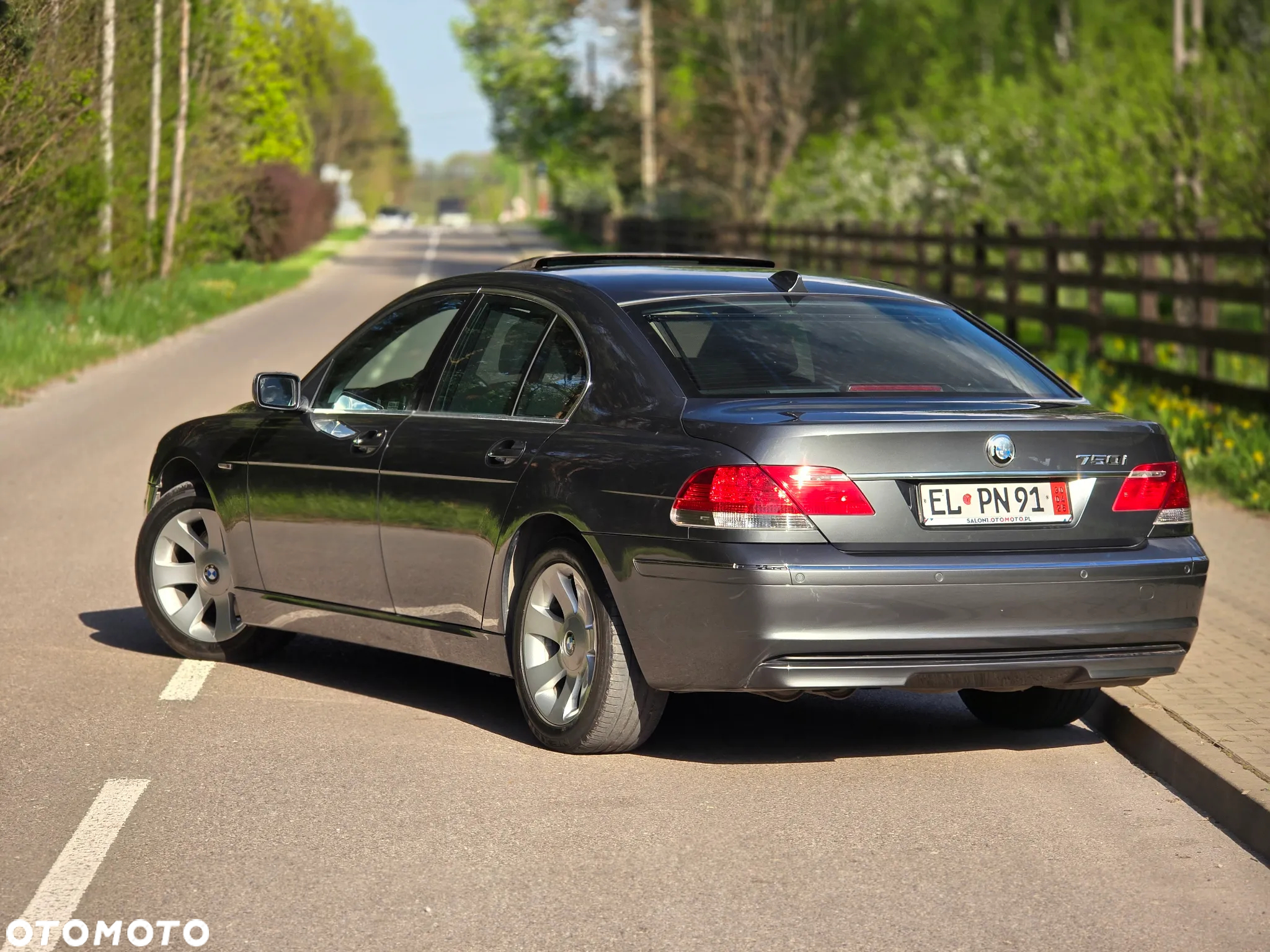 BMW Seria 7 750i - 3