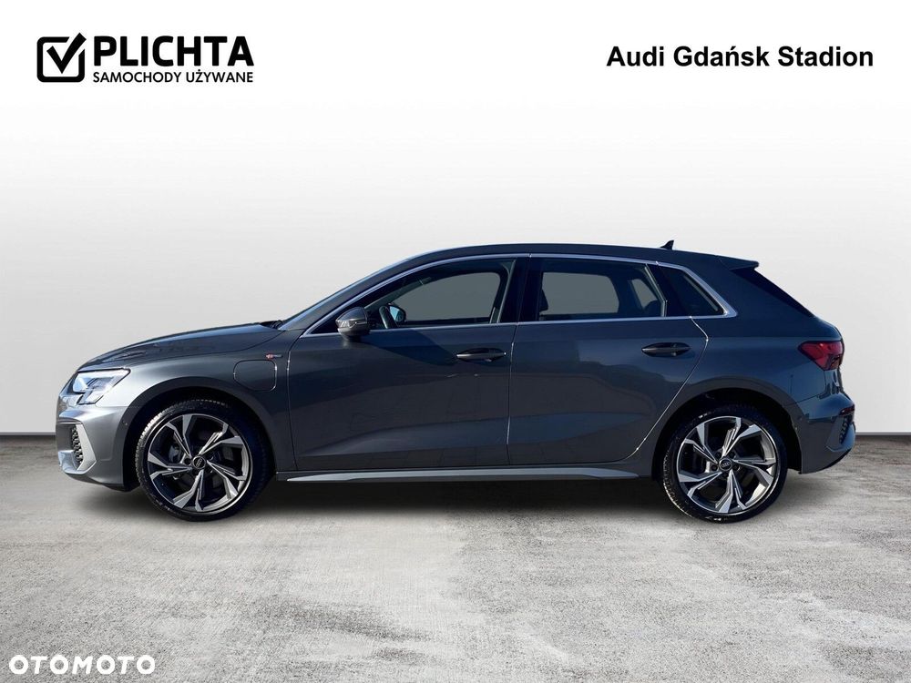 Audi A3 Sportback - 3