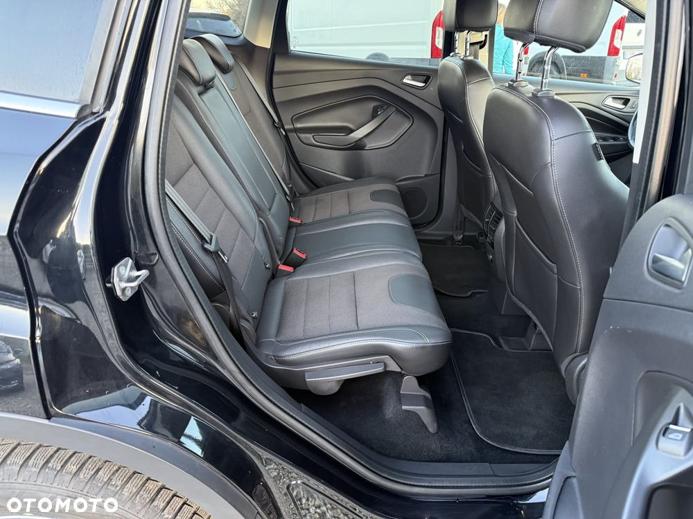 Ford Kuga 2.0 TDCi 2x4 Titanium - 21