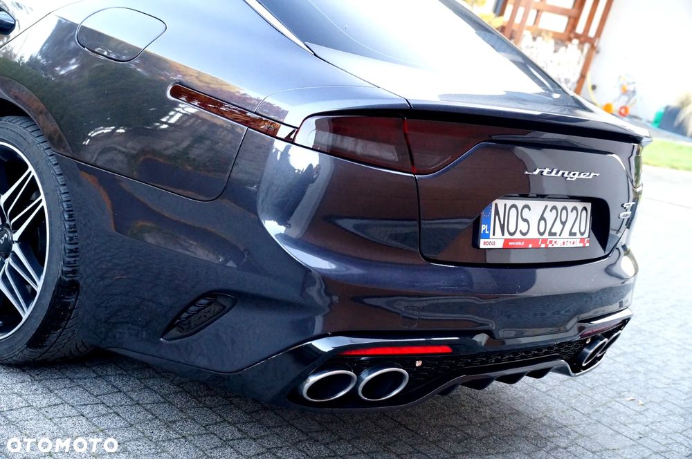 Kia Stinger - 5