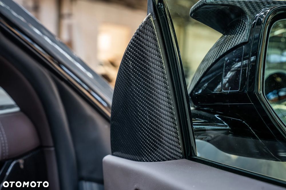 Lamborghini Urus - 22